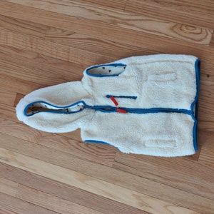 Mini Boden fuzzy vest jacket